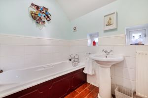 Photo 31- click for photo gallery